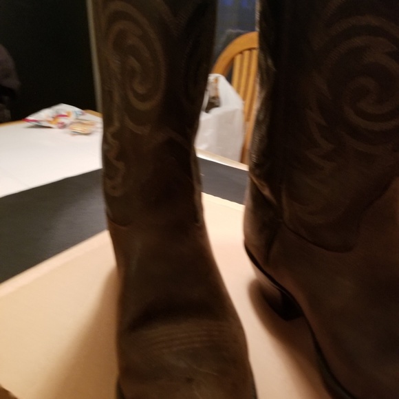 boot - Picture 2 of 9